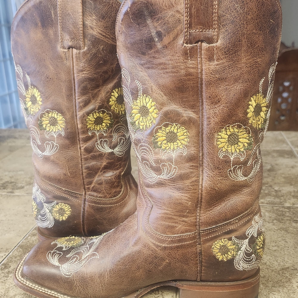 Shyanne Brown Boots with Yellow Floral Embroidery